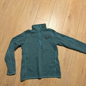 Never wear it. I. Good condition!